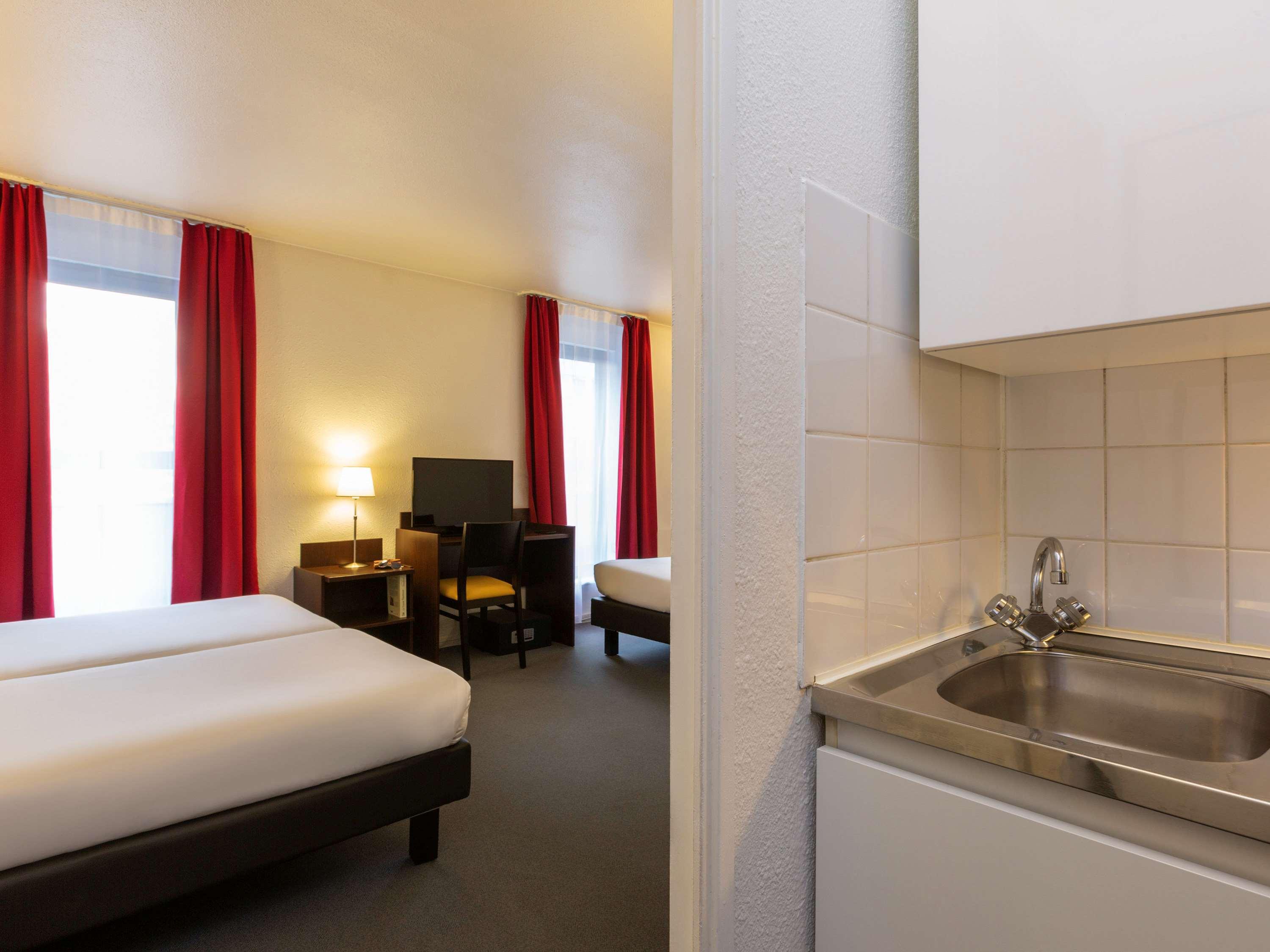 קורבוו Aparthotel Adagio Access La Defense - Leonard De Vinci מראה חיצוני תמונה
