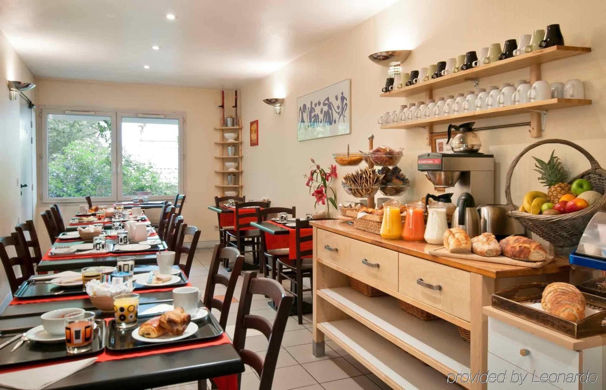 קורבוו Aparthotel Adagio Access La Defense - Leonard De Vinci מסעדה תמונה